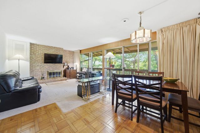 5517 E Lake Drive 91-E, Lisle, IL 60532