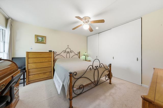 5517 E Lake Drive 91-E, Lisle, IL 60532