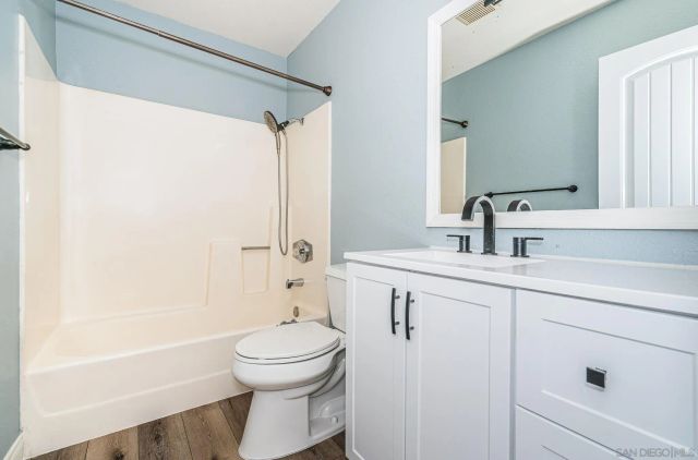 13675 Comuna Dr, Poway, CA 92064