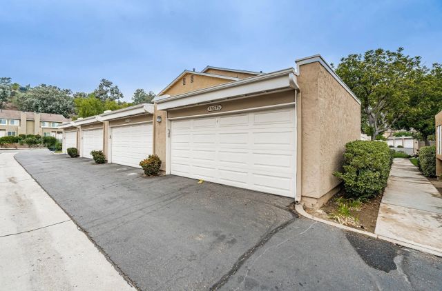 13675 Comuna Dr, Poway, CA 92064