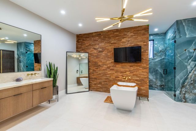 1768 Breakers West Boulevard W, West Palm Beach, FL 33411