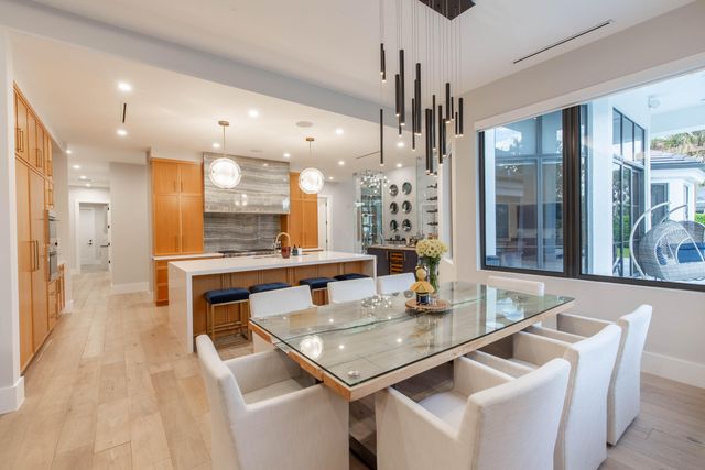 1768 Breakers West Boulevard W, West Palm Beach, FL 33411