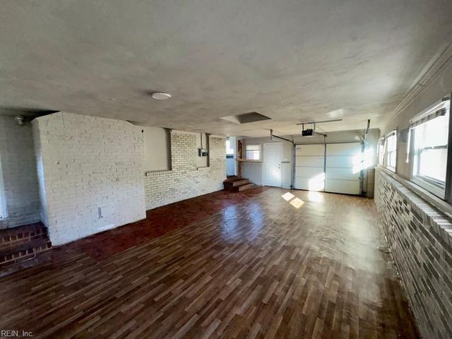 1077 Kittrell ST, Norfolk, VA 23513