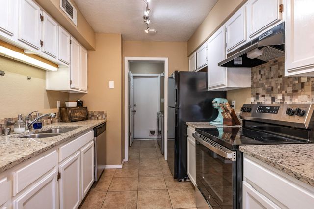 12037 Zia Road NE, Albuquerque, NM 87123