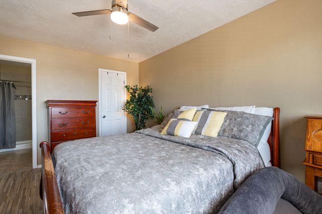 12037 Zia Road NE, Albuquerque, NM 87123