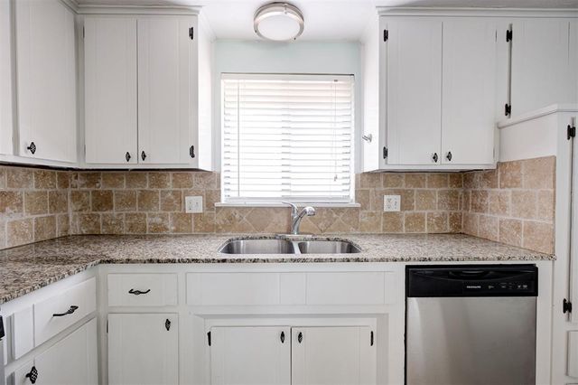 11004 NW 115th Street, Yukon, OK 73099