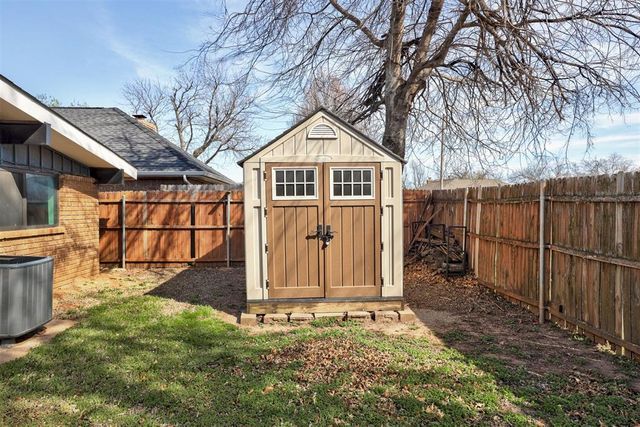 11004 NW 115th Street, Yukon, OK 73099