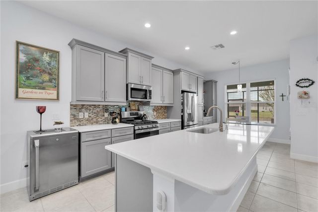 4916 SEVILLA SHORES DRIVE, Wimauma, FL 33598