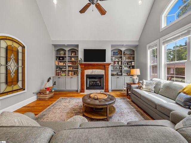 346 Roy Hall Way, Campobello, SC 29322