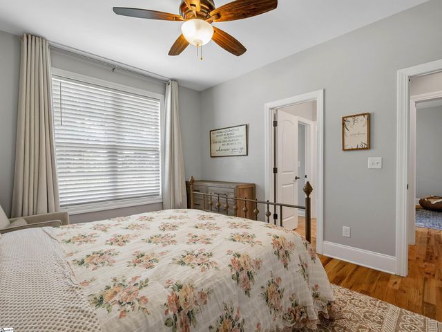 346 Roy Hall Way, Campobello, SC 29322