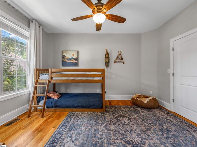 346 Roy Hall Way, Campobello, SC 29322