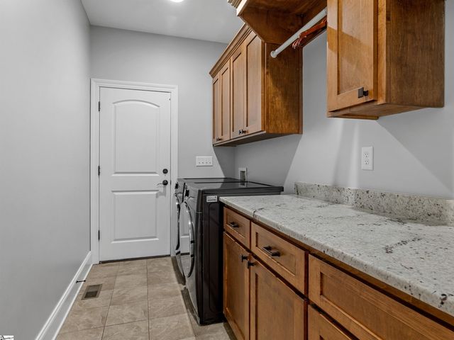 346 Roy Hall Way, Campobello, SC 29322