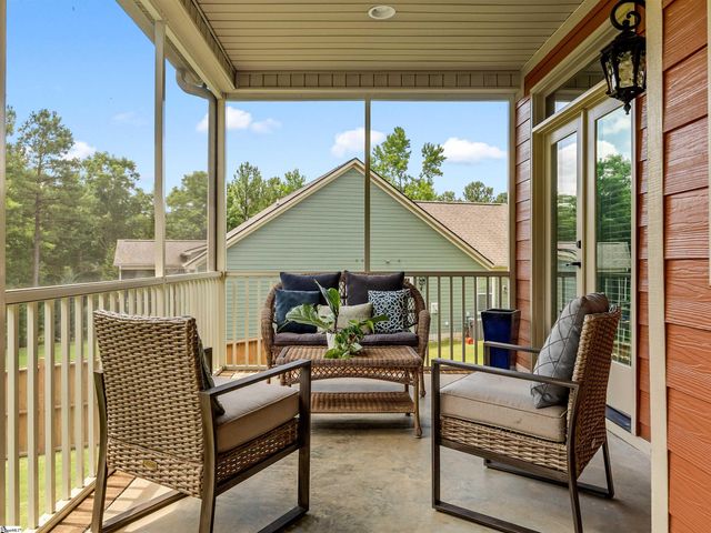 346 Roy Hall Way, Campobello, SC 29322