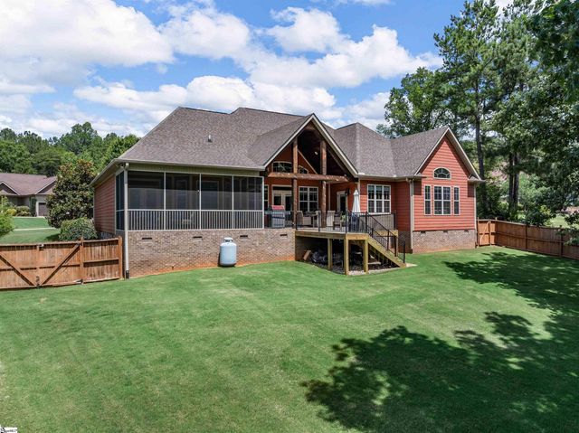 346 Roy Hall Way, Campobello, SC 29322