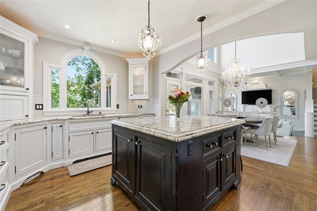 2336 Edgemere Lake Circle, Marietta, GA 30062