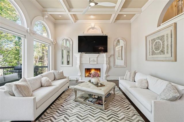 2336 Edgemere Lake Circle, Marietta, GA 30062