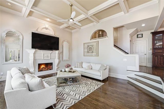 2336 Edgemere Lake Circle, Marietta, GA 30062