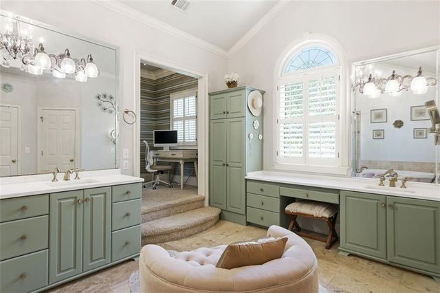 2336 Edgemere Lake Circle, Marietta, GA 30062
