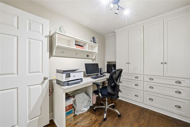 2336 Edgemere Lake Circle, Marietta, GA 30062