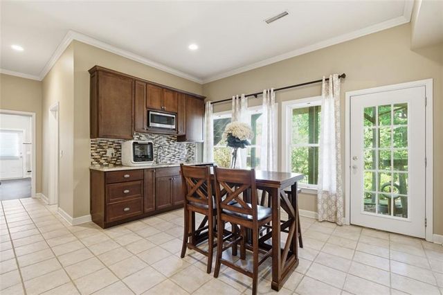 2336 Edgemere Lake Circle, Marietta, GA 30062