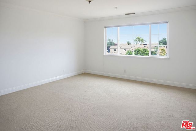8485 Val Verde Drive, West Hills, CA 91304