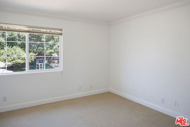 8485 Val Verde Drive, West Hills, CA 91304