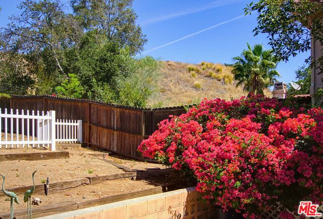 8485 Val Verde Drive, West Hills, CA 91304