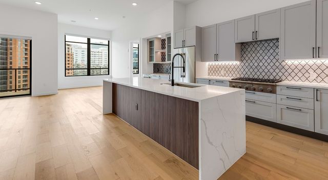 2620 Maple Avenue 1105, Dallas, TX 75201