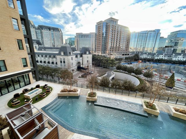 2620 Maple Avenue 1105, Dallas, TX 75201