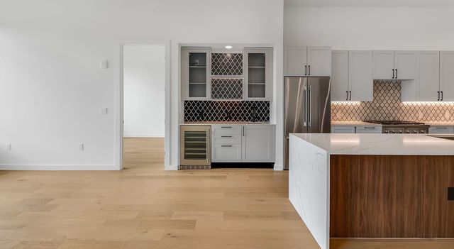 2620 Maple Avenue 1105, Dallas, TX 75201