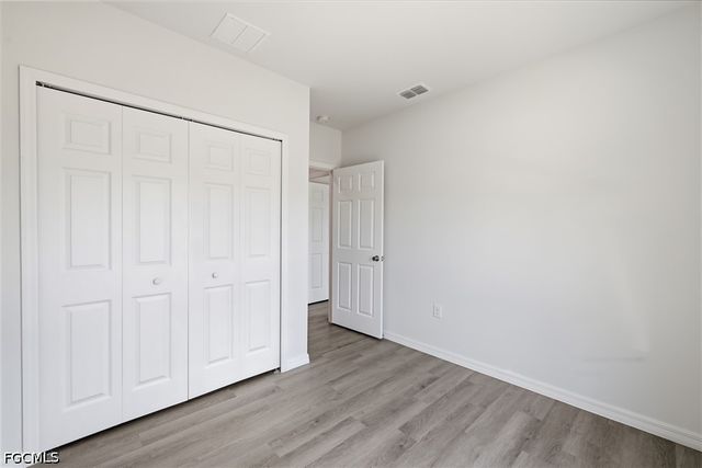 1406 Ford CIR, Lehigh Acres, FL 33936