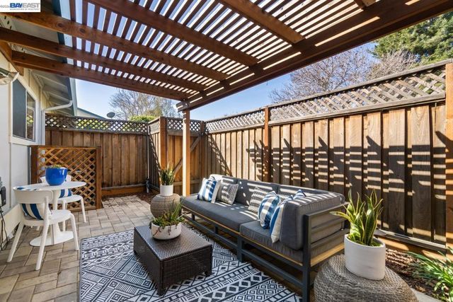 1371 Cherrywood Sq, San Jose, CA 95117