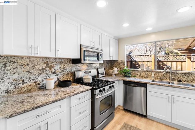 1371 Cherrywood Sq, San Jose, CA 95117