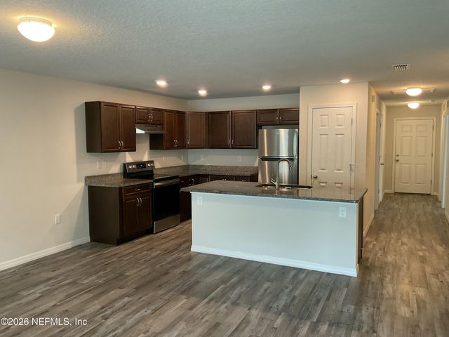 133 BRUNSWICK Lane, Palm Coast, FL 32137