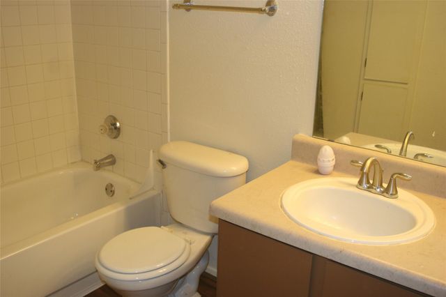 16303 Lyons School Road 304, Spring, TX 77379