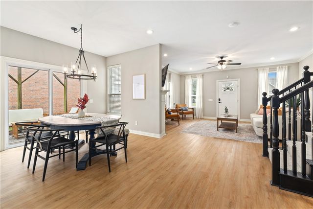 4198 W Bradstreet Lane, Fayetteville, AR 72704