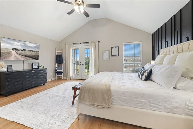 4198 W Bradstreet Lane, Fayetteville, AR 72704