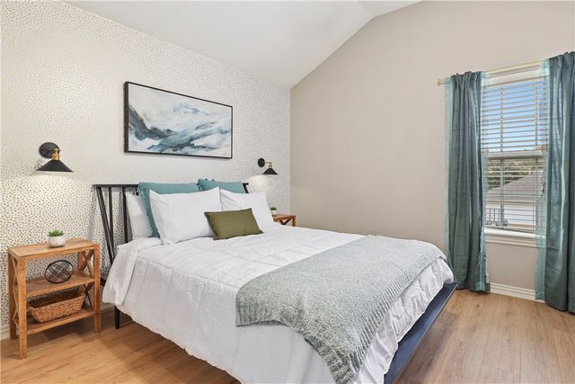 4198 W Bradstreet Lane, Fayetteville, AR 72704