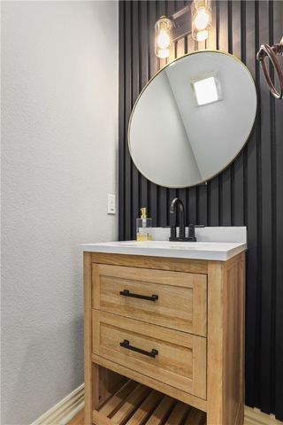 4198 W Bradstreet Lane, Fayetteville, AR 72704