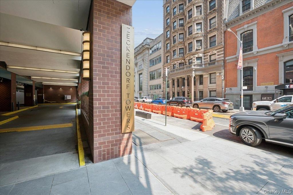1 Irving Place U16E, New York (manhattan), NY 10003 — photo 2
