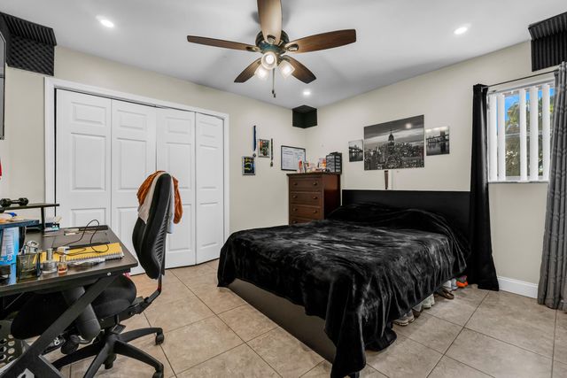 3111 CORAL SPRINGS Drive 213, Coral Springs, FL 33065