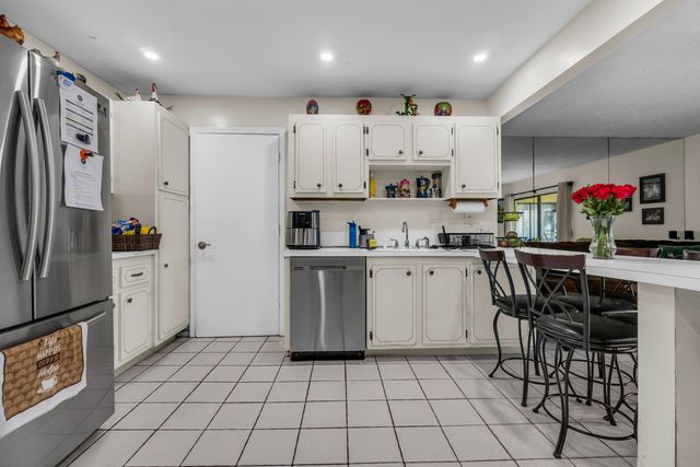 3111 CORAL SPRINGS Drive 213, Coral Springs, FL 33065
