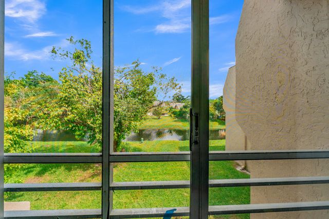 3111 CORAL SPRINGS Drive 213, Coral Springs, FL 33065