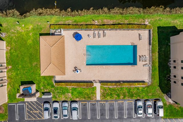3111 CORAL SPRINGS Drive 213, Coral Springs, FL 33065