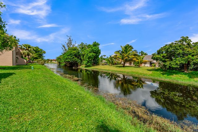 3111 CORAL SPRINGS Drive 213, Coral Springs, FL 33065