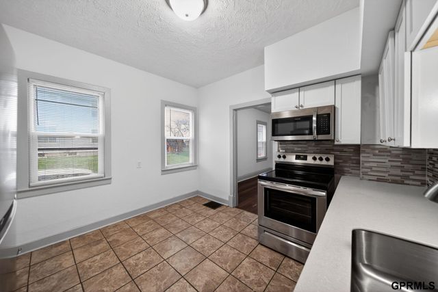 1902 Spring Street, Omaha, NE 68108