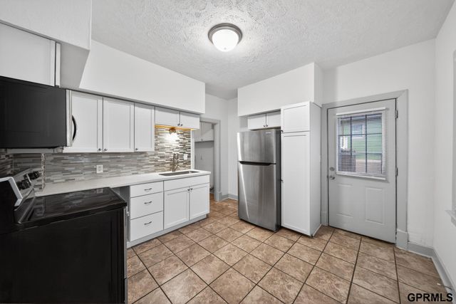 1902 Spring Street, Omaha, NE 68108