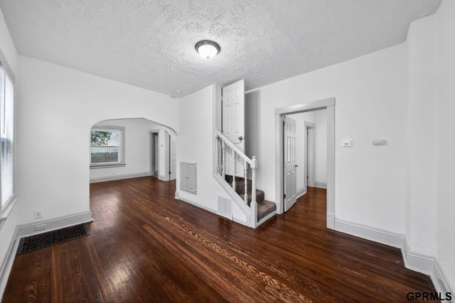 1902 Spring Street, Omaha, NE 68108