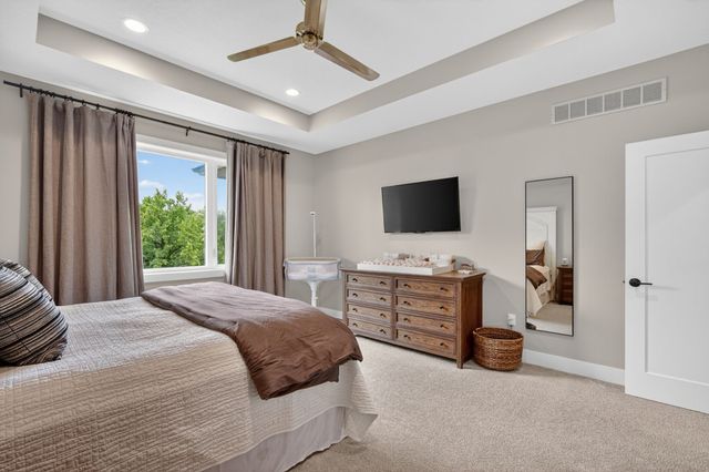 1007 Lynne Drive, Adel, IA 50003