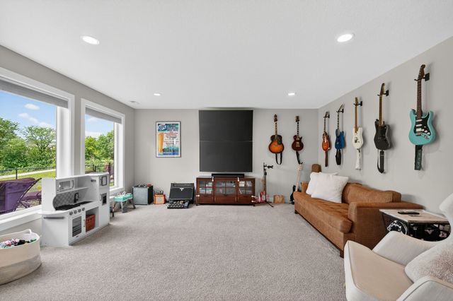 1007 Lynne Drive, Adel, IA 50003